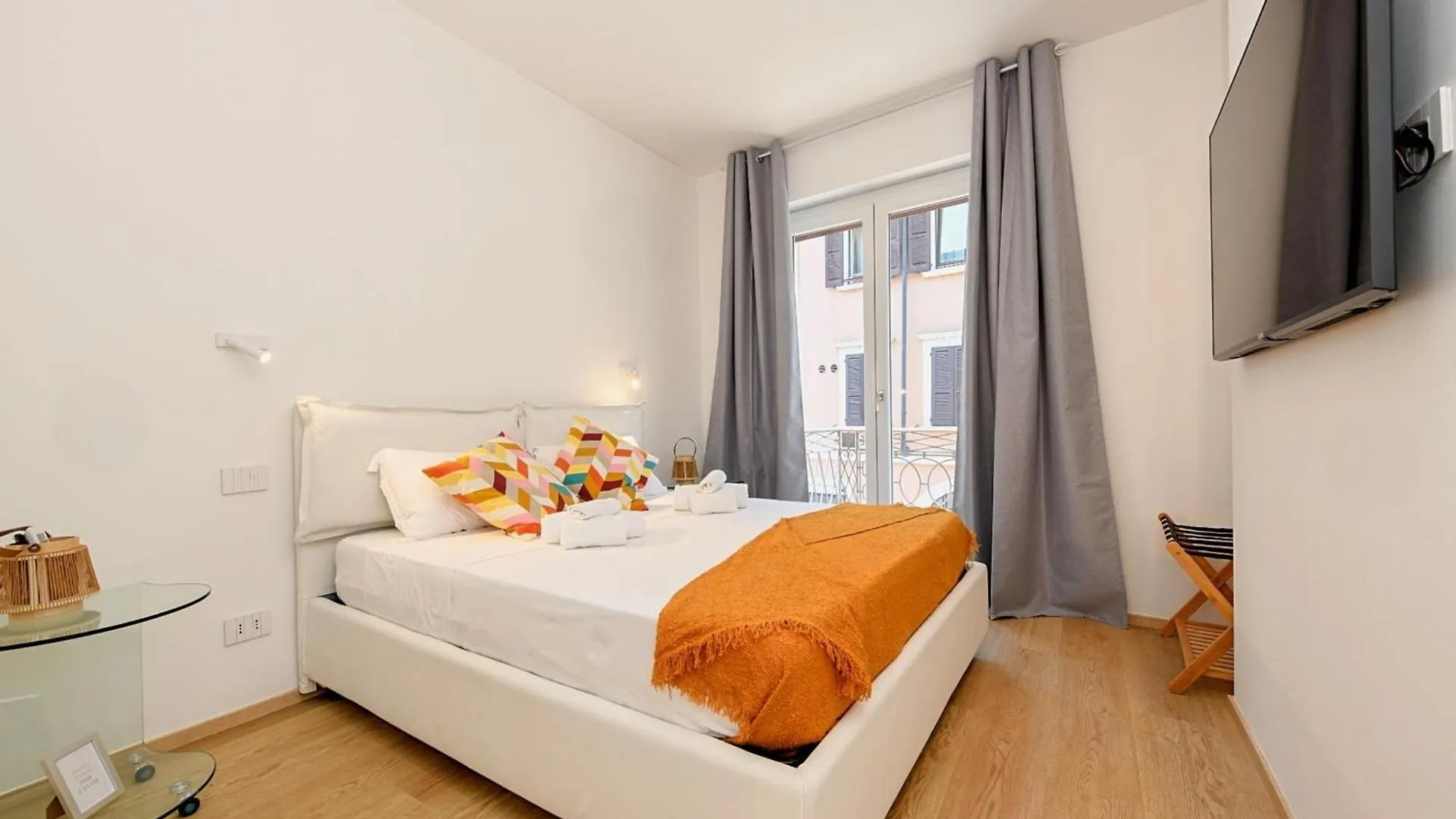 Appartamento Desenzanoloft Official Partner Marriott Homes & Villas - The Lake Giant - Renovated 2025 - Lake View Desenzano del Garda